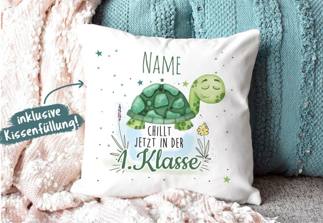 Kissen mit F&uuml;llung - Chillt in der 1. Klasse - Zur Einschulung - mit Wunschname - Farbkissen R&uuml;ckseite Seegr&uuml;n