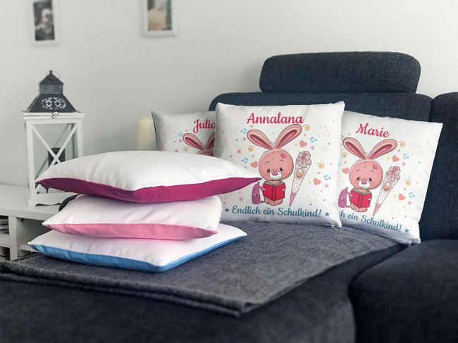 Kissen mit F&uuml;llung - Endlich ein Schulkind - Zur Einschulung f&uuml;r M&auml;dchen - Hase - mit Wunschname - Kissen Polyester - Wei&szlig;