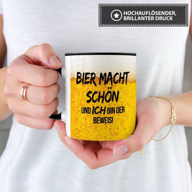 Bier Tasse mit Spruch - Bier macht sch&ouml;n und ich bin der Beweis! - Innen &amp; Henkel Schwarz