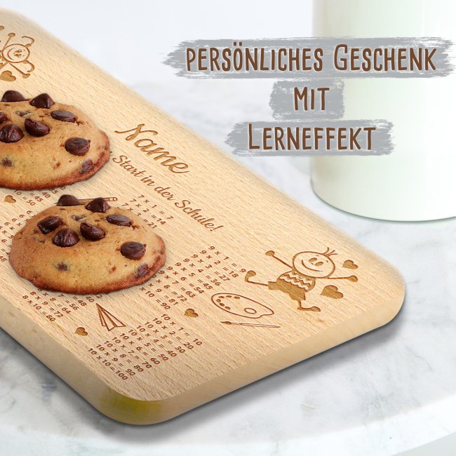Graviertes Holzbrett - Hab einen tollen Start in der Schule - mit 1x1 und Name personalisierbar