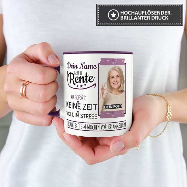Tasse f&uuml;r Rentnerin - Geht in Rente - mit Foto und Name - Innen &amp; Henkel Violett
