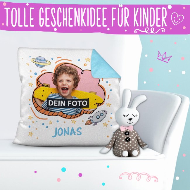 Kinder-Kissen - Rakete - mit Kinderfoto selbst gestalten - R&uuml;ckseite Hellblau