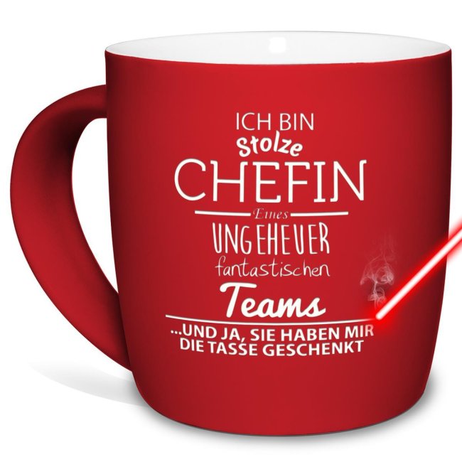 Tasse mit Lasergravur - Stolze Chefin eines fantastischen Teams - Rot