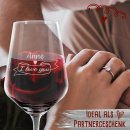 Rotweinglas - I love you - mit Name