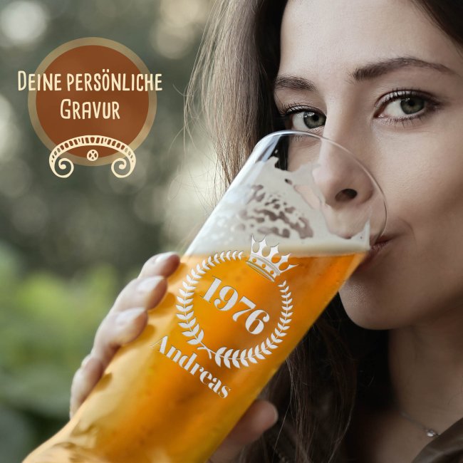 Graviertes Bierglas mit Name &amp; Zahl