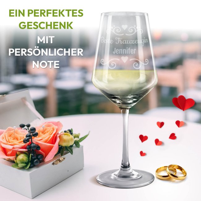 Wei&szlig;weinglas mit Gravur - Beste Trauzeugin - mit Name