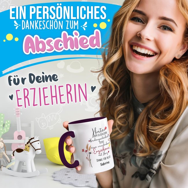 Tasse f&uuml;r Erzieherin - Hinter jedem Kind - Blumen - mit Name personalisierbar - Violett
