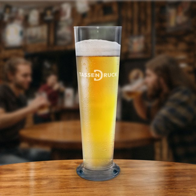 Bierglas konisch mit Fu&szlig; - in zwei Gr&ouml;&szlig;en