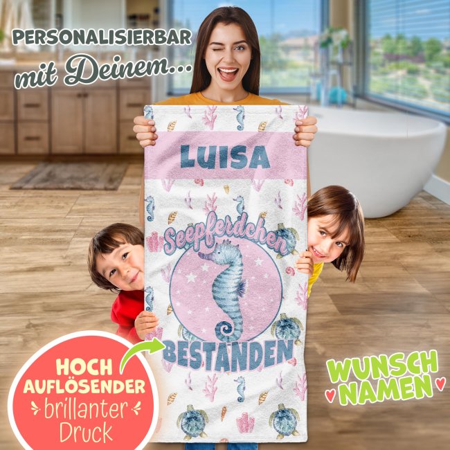 Handtuch f&uuml;r M&auml;dchen - Seepferdchen bestanden - mit Name - 100 x 50 cm