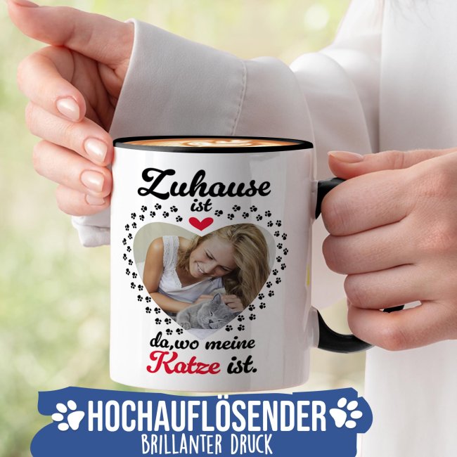 Katzen-Tasse mit Foto selbst gestalten - Zuhause ist da, wo meine Katze ist - Innen &amp; Henkel Schwarz