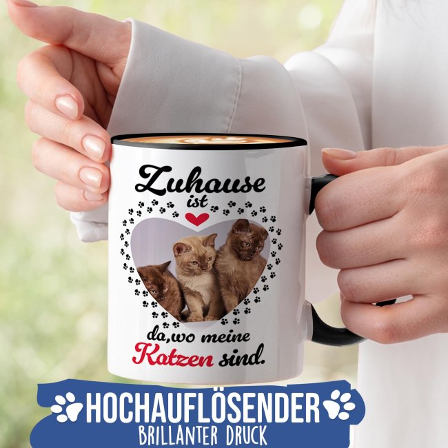 Katzen-Tasse mit Foto selbst gestalten - Zuhause ist da, wo meine Katzen sind - Innen &amp; Henkel Schwarz