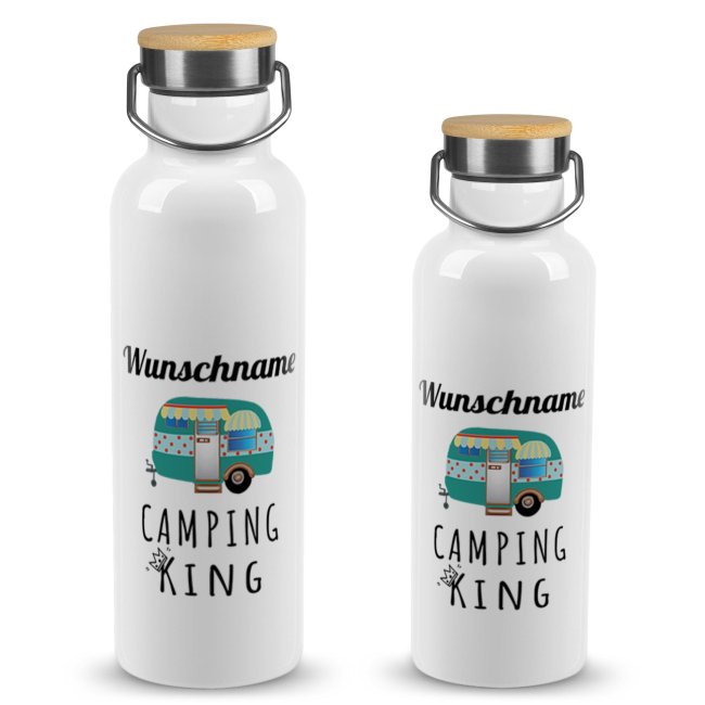 Trinkflasche mit Bambusdeckel - Camping King - mit Name - Wei&szlig;