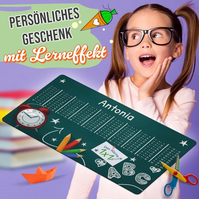 Schreibtischunterlage f&uuml;r Kinder - Tafel mit kleinem 1x1 - mit Name personalisierbar - 60 x 35 cm