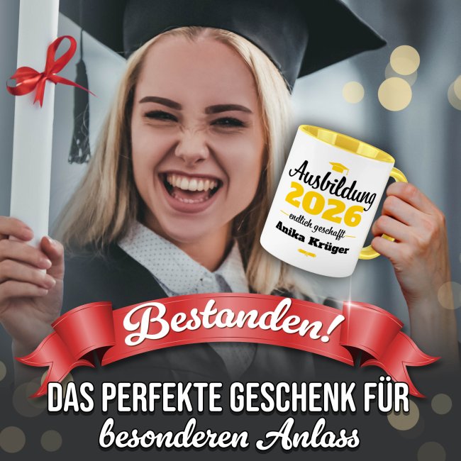 Tasse zur Ausbildung mit Name &amp; Jahr - Endlich geschafft - Innen &amp; Henkel Gelb