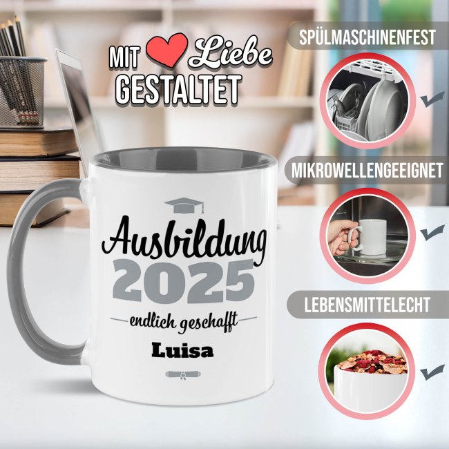 Tasse zur Ausbildung mit Name &amp; Jahr - Endlich geschafft - Innen &amp; Henkel Grau