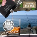 Flachmann mit Spruch Angler - Der Angler sitzt - zwei...