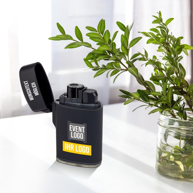 Sturmfeuerzeug schwarz-matt mit Logo und Wunschtext