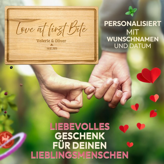 Gro&szlig;es Schneidebrett mit Gravur - At first Bite - mit Namen &amp; Datum - 40 x 25 cm