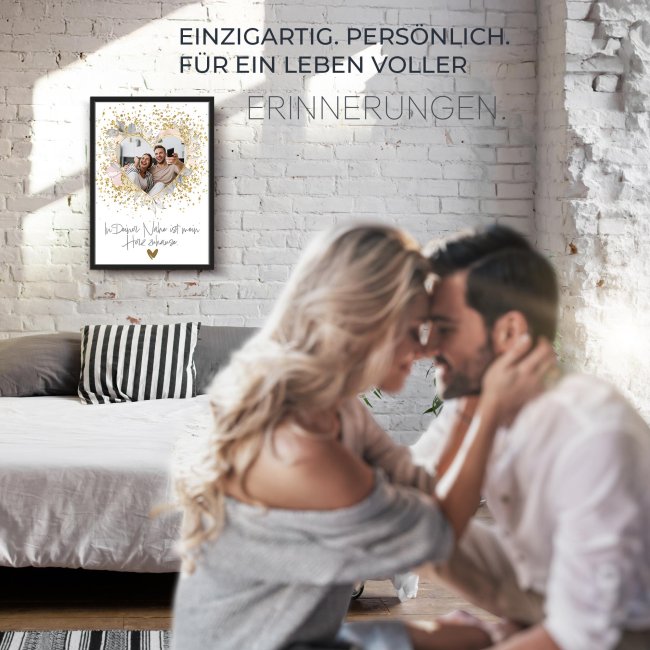 Fotodruck mit Bilderrahmen - In deiner N&auml;he ist mein Herz zuhause - mit Foto - 2 verschiedene Gr&ouml;&szlig;en