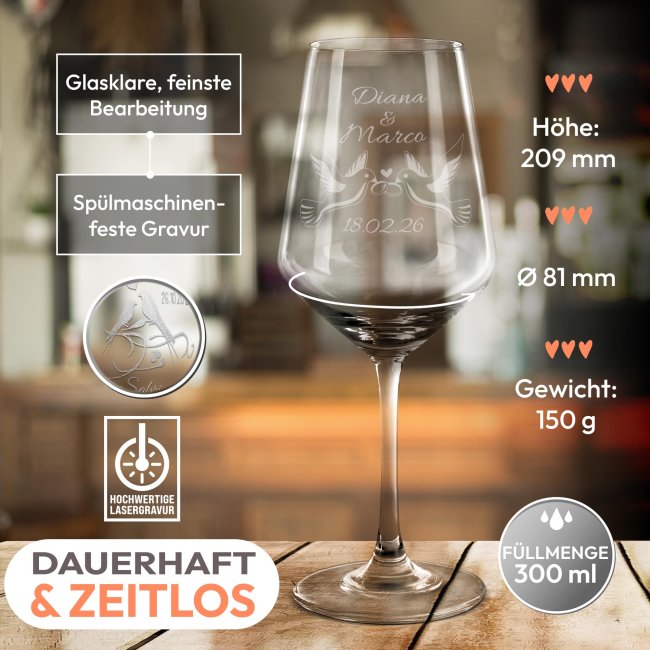 Wei&szlig;weinglas mit Gravur - Tauben - mit Namen &amp; Datum