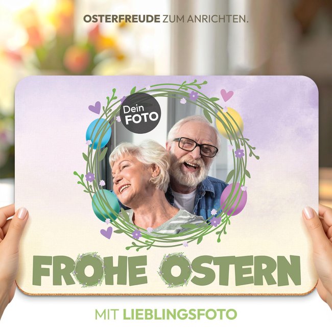 Platzset Ostern mit Foto selbst gestalten - Frohe Ostern Kranz