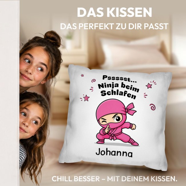 Personalisiertes Kissen f&uuml;r Kinder - Ninja M&auml;dchen pink - mit Name - Wei&szlig;, 40 x 40 cm, inkl. F&uuml;llung