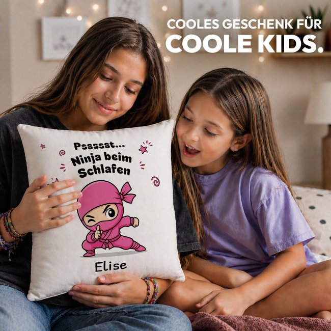 Personalisiertes Kissen f&uuml;r Kinder - Ninja M&auml;dchen pink - mit Name - Wei&szlig;, 40 x 40 cm, inkl. F&uuml;llung