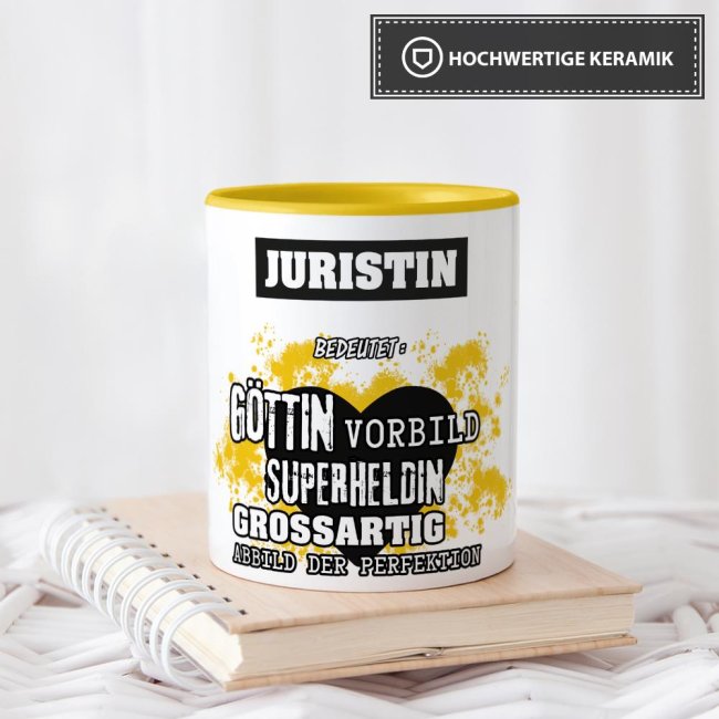 Berufe-Tasse in Gelb - Bedeutung einer Juristin