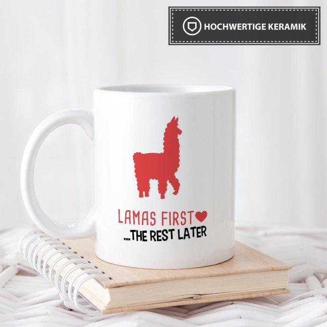 Tasse Lamas first rest later rot Weiss