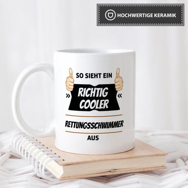 Berufe Tasse - So sieht ein richtig cooler Rettungsschwimmer aus