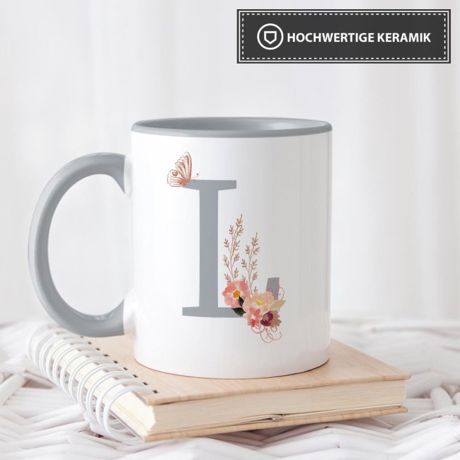 Buchstaben-Tasse mit Blumen "Buchstabe L" - Innen &amp; Henkel Grau