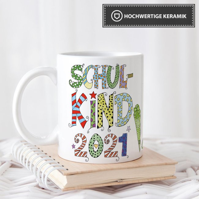 Tasse f&uuml;r Kinder zur Einschulung mit Spruch - Schulkind 2021 Junge - Wei&szlig;