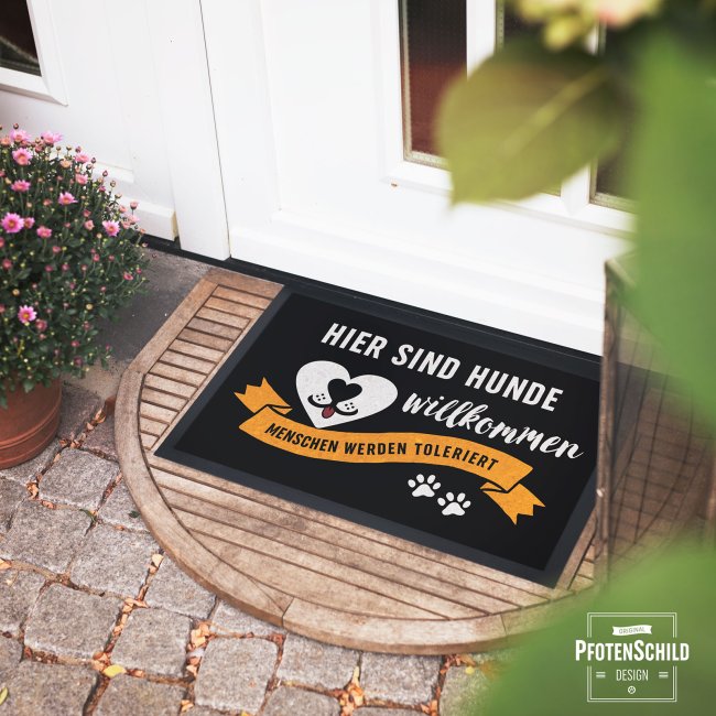 Fu&szlig;matte mit Spruch - Hier sind Hunde willkommen - 75 x 50 cm
